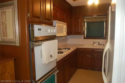8100 Clover Dr, Fort Smith, AR 72908 photo 7