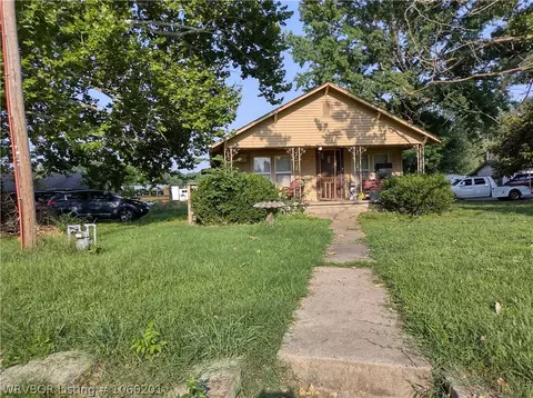 204 206 Bell Rd, Greenwood, AR 72936 photo 1