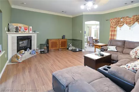 7514 Red Pine Dr, Fort Smith, AR 72916 photo 4