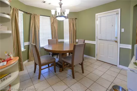 7514 Red Pine Dr, Fort Smith, AR 72916 photo 6