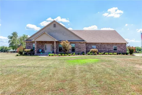3308 Bugscuffle Rd, Lavaca, AR 72941 photo 2