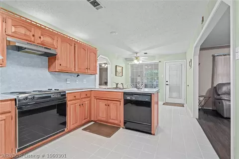 2406 L St, Barling, AR 72923 photo 15