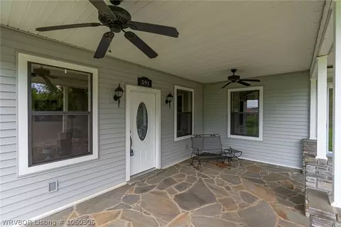 591 Wiggins Dr, Paris, AR 72855 photo 3