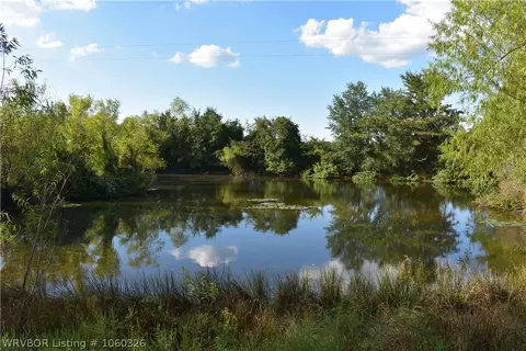 2721 Rebeccas Rd, Waldron, AR 72958 photo 2