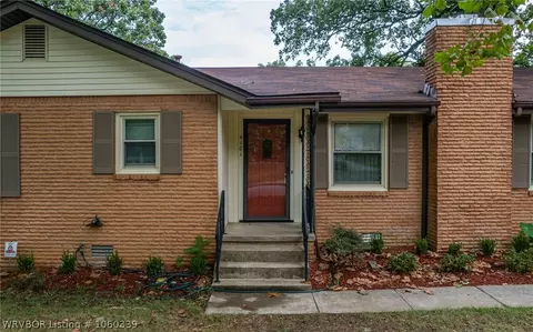 4101 Dallas St, Fort Smith, AR 72903 photo 2
