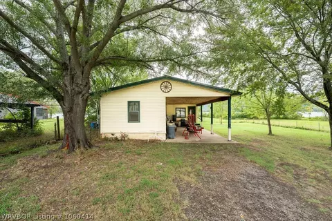 9616 Southshore Dr, Hackett, AR 72937 photo 1