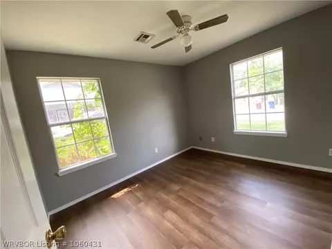 22 Sylvan, Fort Smith, AR 72904 photo 7