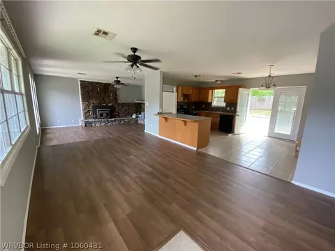 22 Sylvan, Fort Smith, AR 72904 photo 2