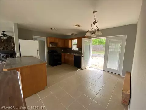 22 Sylvan, Fort Smith, AR 72904 photo 5