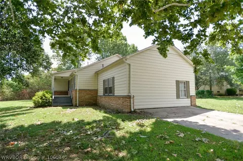 5312 Park Ave, Fort Smith, AR 72903 photo 3