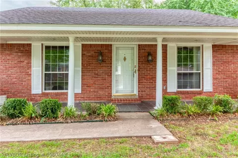 4722 S W St, Fort Smith, AR 72903 photo 2