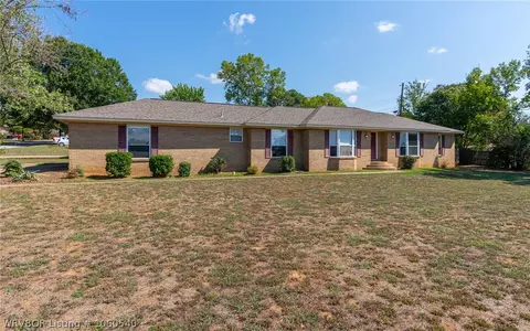 920 Maple Shade Rd, Alma, AR 72921 photo 1