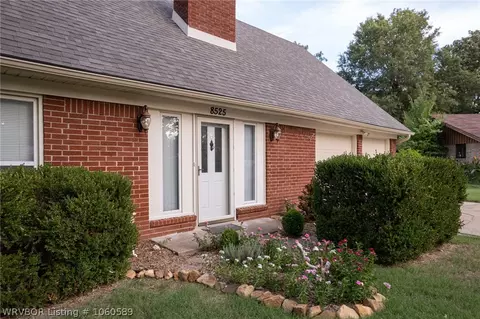 8525 S 17th St, Fort Smith, AR 72908 photo 2