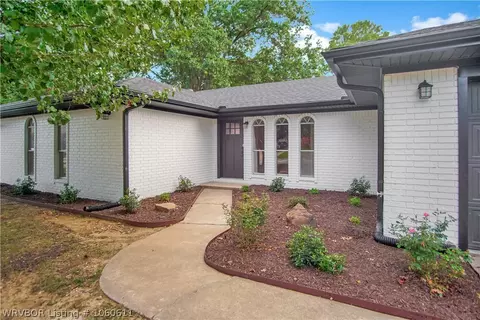 6408 Atlanta St, Fort Smith, AR 72903 photo 2