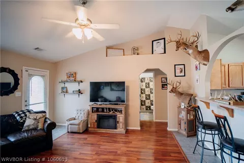 1712 Eastgate Dr, Greenwood, AR 72936 photo 4