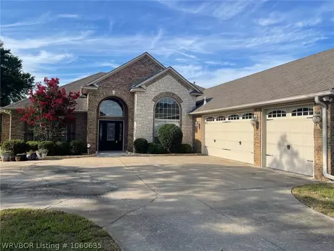 2820 Lakeview Pointe, Fort Smith, AR 72903 photo 2