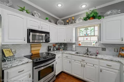 4104 Logan Ln, Fort Smith, AR 72903 photo 5