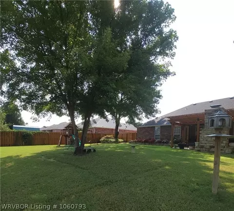 2404 Barrington Dr, Lavaca, AR 72941 photo 27