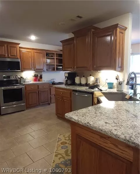 2404 Barrington Dr, Lavaca, AR 72941 photo 15
