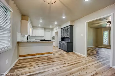 6510 Meadow Cliff Dr, Fort Smith, AR 72903 photo 14