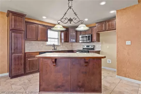 524 Black Creek Ln, Hackett, AR 72937 photo 10