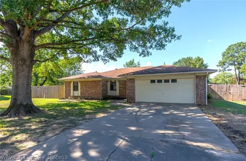 9518 Apple Hill Cir, Fort Smith, AR 72903 photo 1