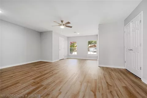 3204 92nd St, Fort Smith, AR 72903 photo 4
