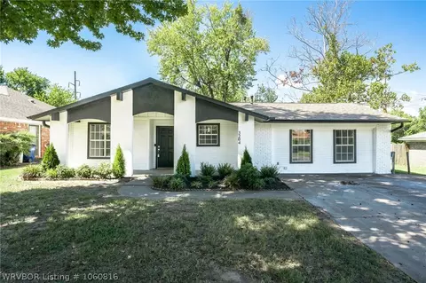 3204 92nd St, Fort Smith, AR 72903 photo 1