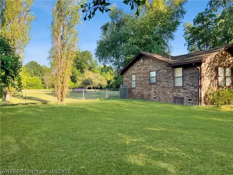 3424 N 27th St, Fort Smith, AR 72904 photo 6