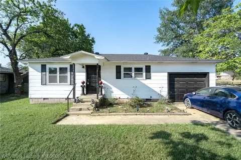805 Cavanaugh Rd, Fort Smith, AR 72908 photo 1