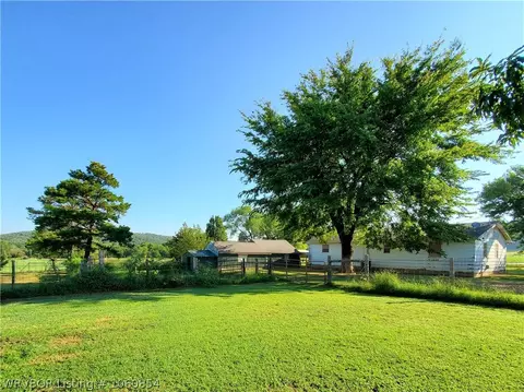 5905 Highway 64, Ozark, AR 72949 photo 22