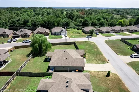 204 Colony Ct, Barling, AR 72923 photo 32