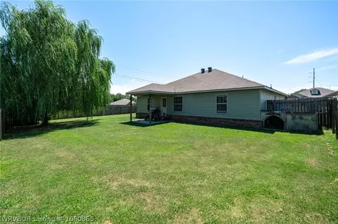 204 Colony Ct, Barling, AR 72923 photo 23