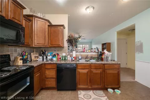 204 Colony Ct, Barling, AR 72923 photo 7