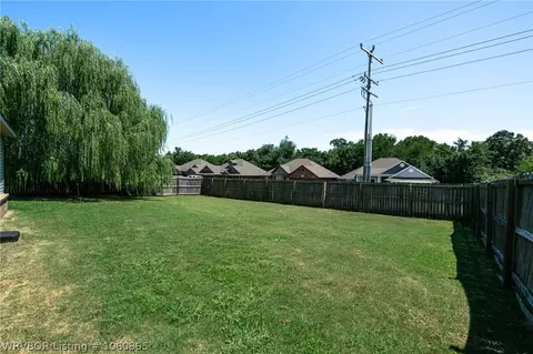 204 Colony Ct, Barling, AR 72923 photo 27