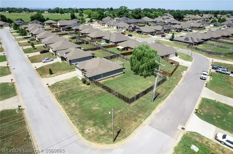 204 Colony Ct, Barling, AR 72923 photo 29