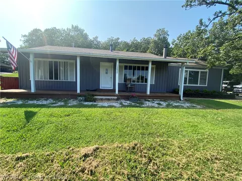 13835 Executive Rd, West Fork, AR 72774 photo 2