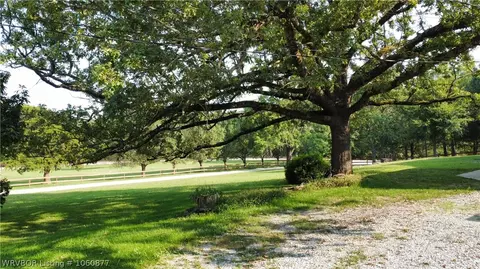 13835 Executive Rd, West Fork, AR 72774 photo 6