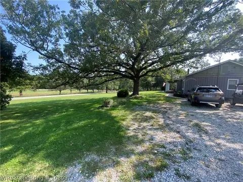 13835 Executive Rd, West Fork, AR 72774 photo 5