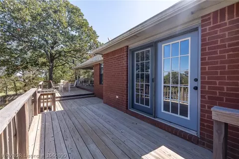 2010 E Hickory St, Greenwood, AR 72936 photo 28
