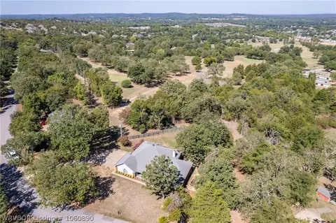 2010 E Hickory St, Greenwood, AR 72936 photo 35