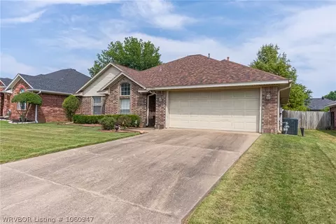 6425 Galven Way, Fort Smith, AR 72916 photo 2