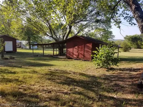 622 E Forest St, Huntington, AR 72940 photo 6