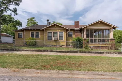 1822 N J St, Fort Smith, AR 72901 photo 3