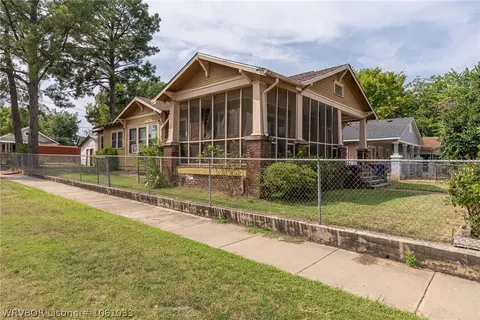 1822 N J St, Fort Smith, AR 72901 photo 2
