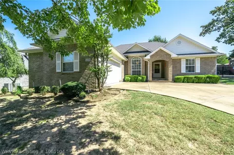 1201 Elizabeth Ln, Fort Smith, AR 72903 photo 1