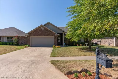 6312 Hickory Ln, Fort Smith, AR 72916 photo 1