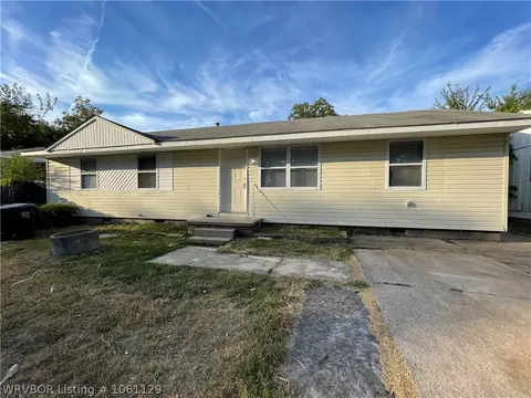 9 Northwood Dr, Fort Smith, AR 72904 photo 1
