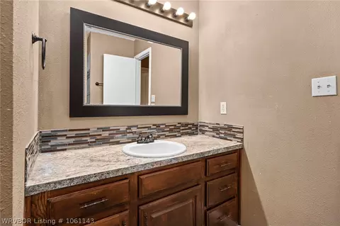 2308 Pine Ln, Barling, AR 72923 photo 9