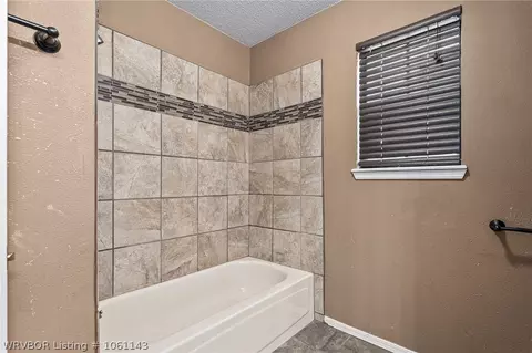 2308 Pine Ln, Barling, AR 72923 photo 11